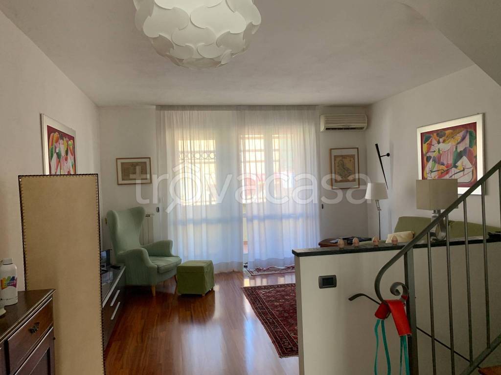 casa indipendente in vendita a Livorno