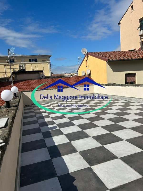 appartamento in vendita a Livorno in zona Limoncino