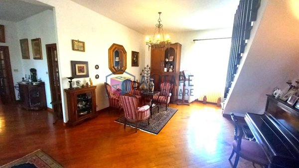 appartamento in vendita a Livorno in zona Montenero