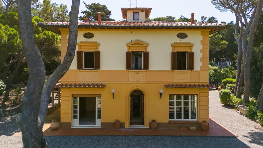 casa indipendente in vendita a Livorno in zona Quercianella