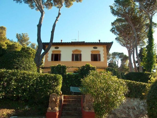 casa indipendente in vendita a Livorno in zona Limoncino