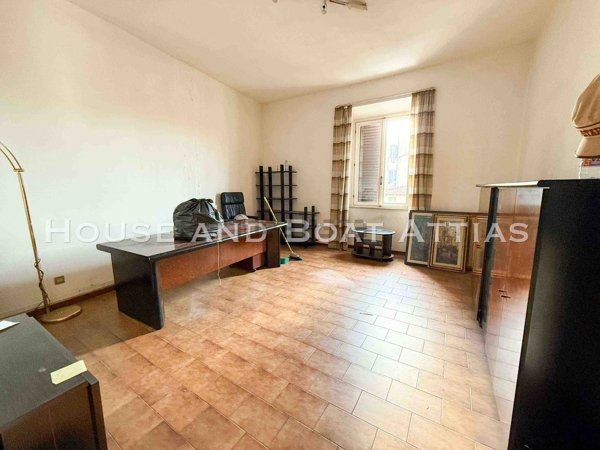appartamento in vendita a Livorno