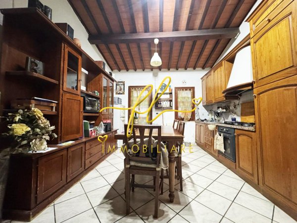 casa indipendente in vendita a Livorno