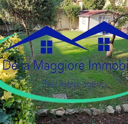 casa semindipendente in vendita a Livorno in zona Ardenza
