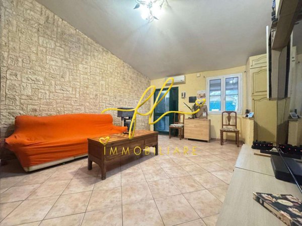 intera palazzina in vendita a Livorno in zona Centro Città