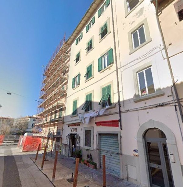negozio in vendita a Livorno in zona Centro Città