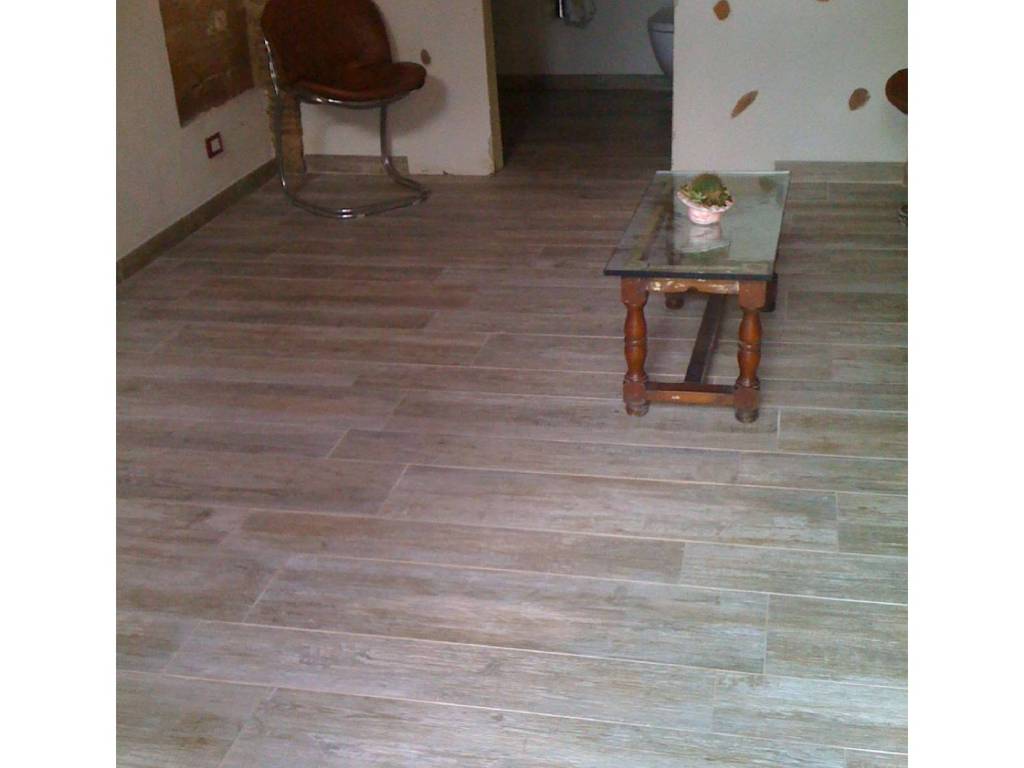 locale di sgombero in vendita a Livorno in zona Centro Città