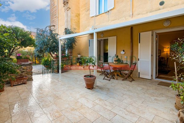 appartamento in vendita a Livorno in zona Collinaia
