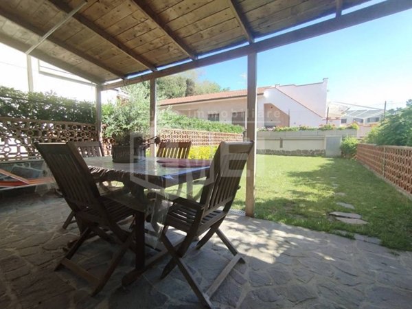 casa indipendente in vendita a Livorno in zona Montenero