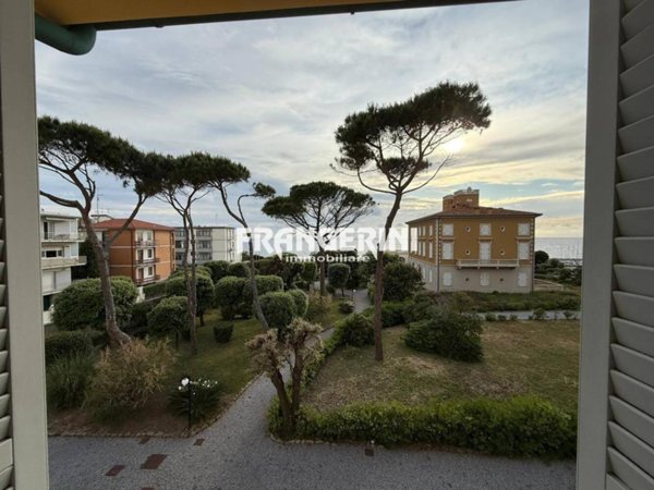 appartamento in vendita a Livorno in zona Antignano