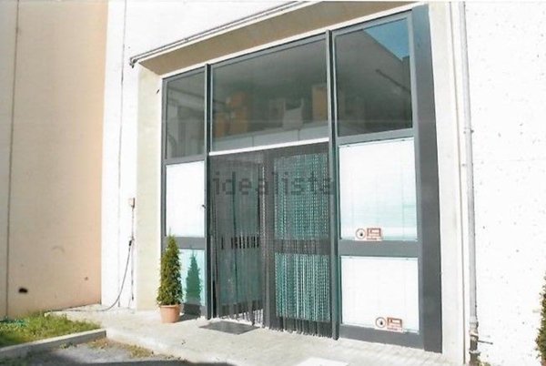 capannone in vendita a Livorno