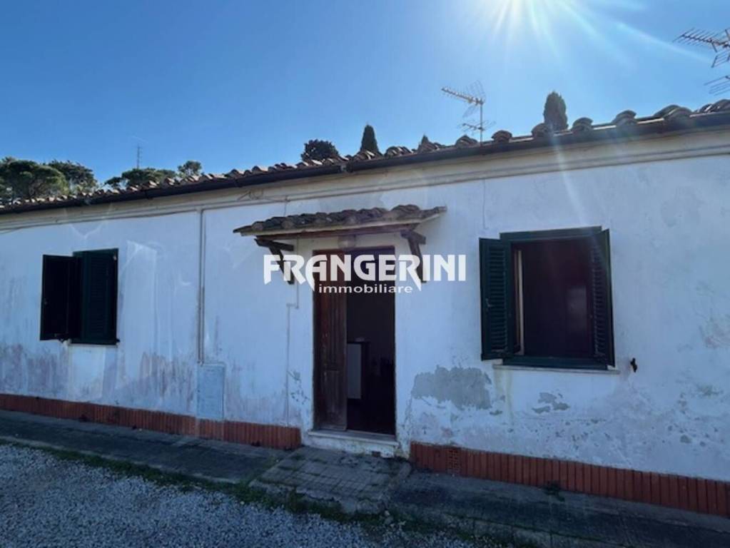 casa indipendente in vendita a Livorno in zona Evangelisti