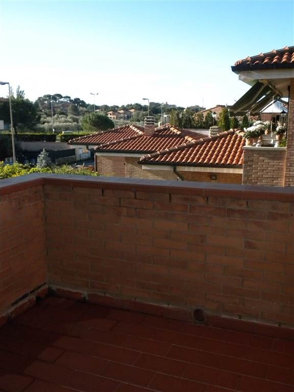 casa indipendente in vendita a Livorno in zona Montenero