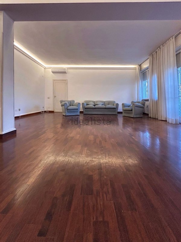 appartamento in vendita a Livorno in zona Ardenza