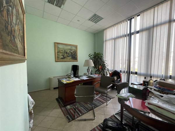 ufficio in vendita a Livorno