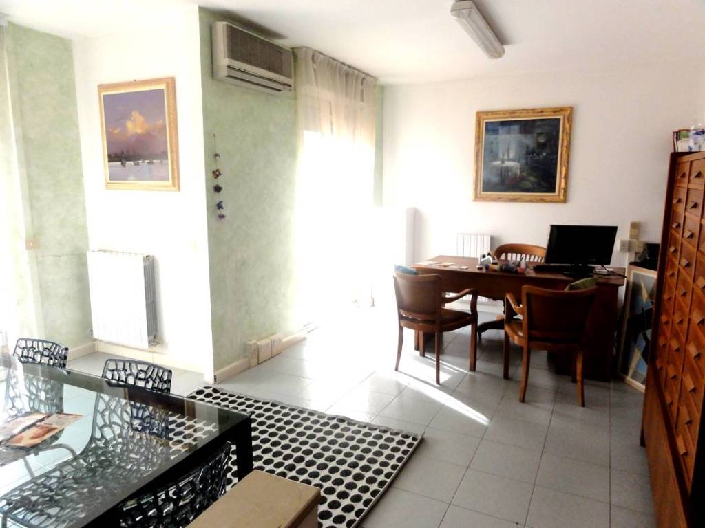 ufficio in vendita a Livorno