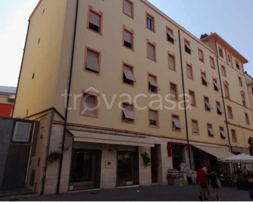 appartamento in vendita a Livorno in zona Centro Città