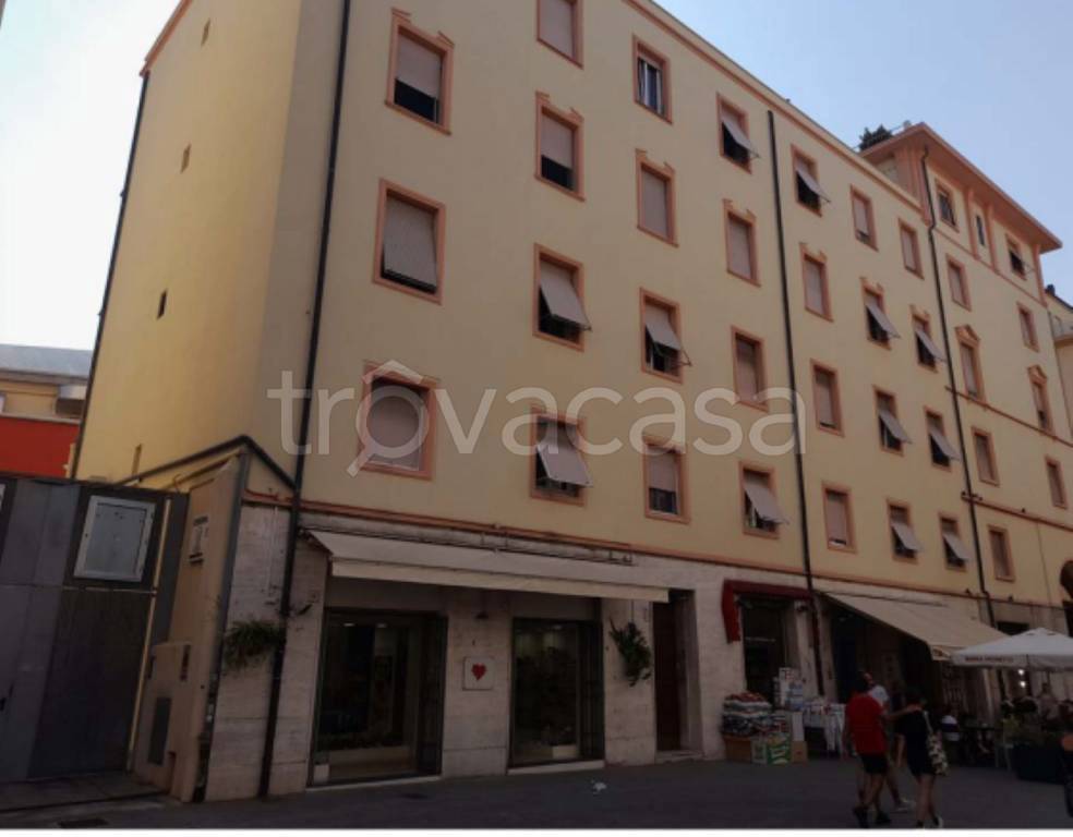appartamento in vendita a Livorno in zona Centro Città