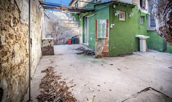appartamento in vendita a Livorno in zona Quercianella