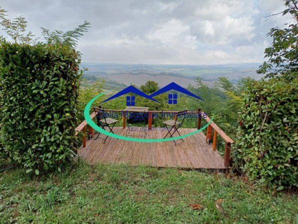 casa indipendente in vendita a Livorno in zona Montenero