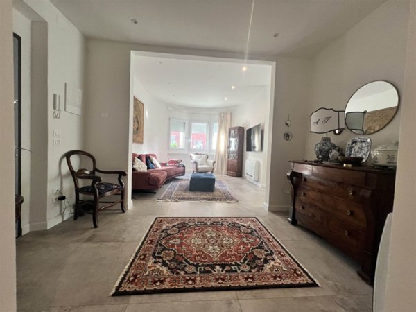 casa indipendente in vendita a Livorno