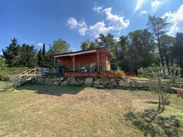 terreno agricolo in vendita a Livorno in zona La Leccia