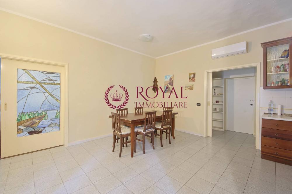 appartamento in vendita a Livorno in zona Centro Città