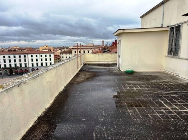 appartamento in vendita a Livorno in zona Centro Città
