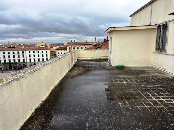 appartamento in vendita a Livorno in zona Centro Città