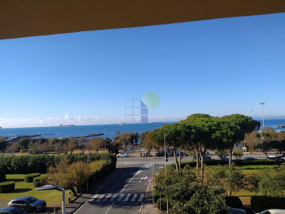 appartamento in vendita a Livorno in zona Ardenza