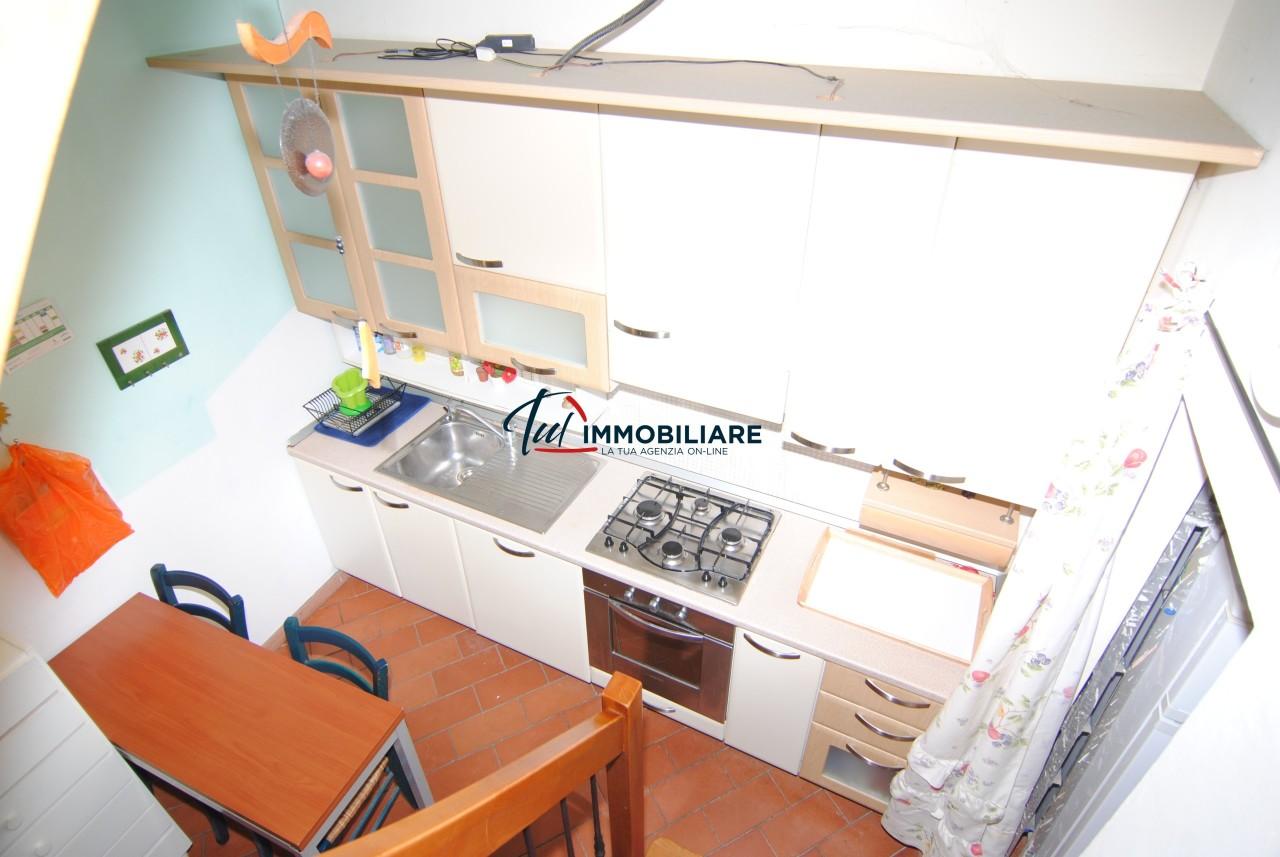 appartamento in vendita a Livorno in zona Montenero