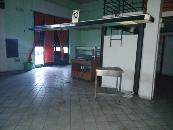 ufficio in vendita a Livorno in zona Bellavista