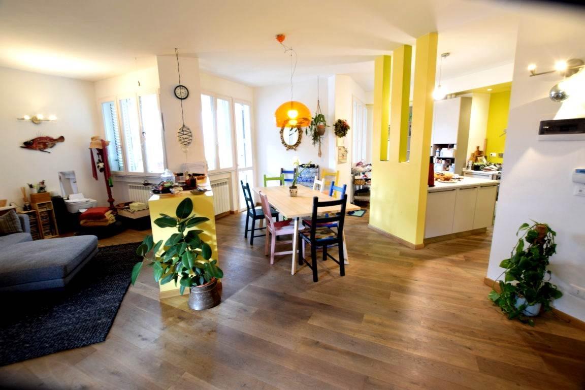 appartamento in vendita a Livorno in zona Antignano