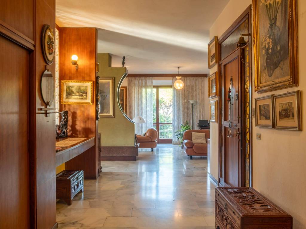 casa indipendente in vendita a Livorno in zona Montenero