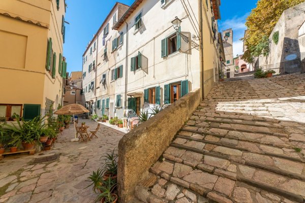 appartamento in vendita a Livorno in zona Centro Città