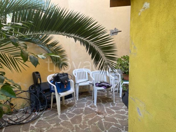 casa indipendente in vendita a Livorno