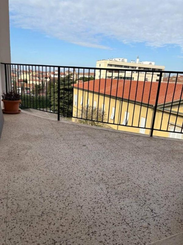 appartamento in vendita a Livorno in zona Stazione