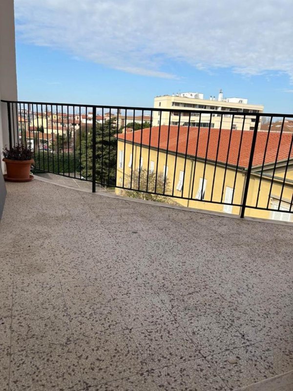 appartamento in vendita a Livorno in zona Stazione