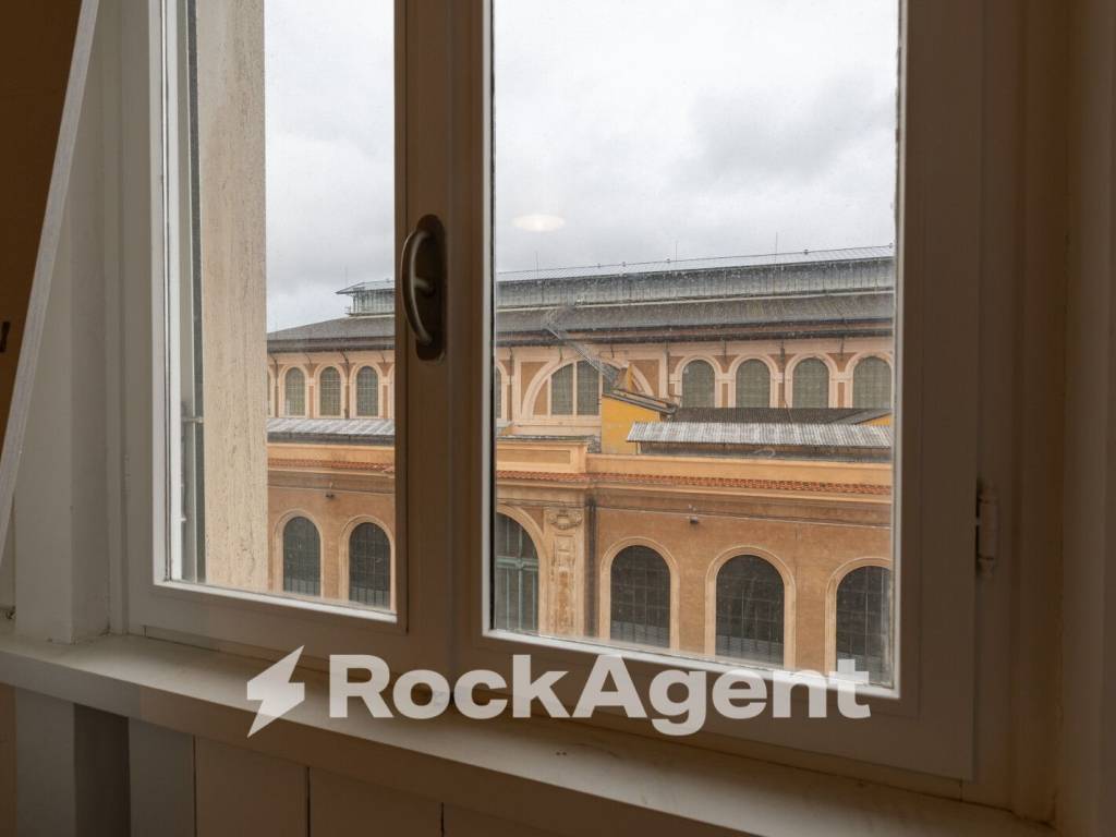 appartamento in vendita a Livorno in zona Centro Città