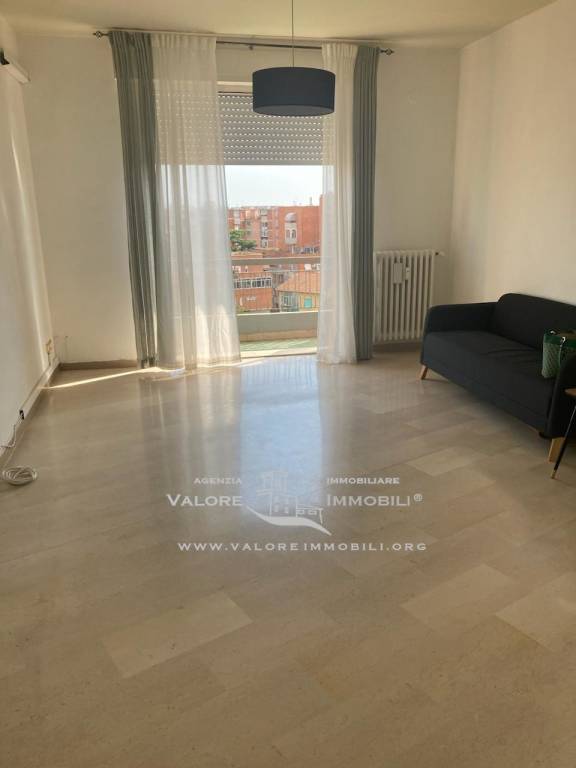 appartamento in vendita a Livorno in zona Ospedale