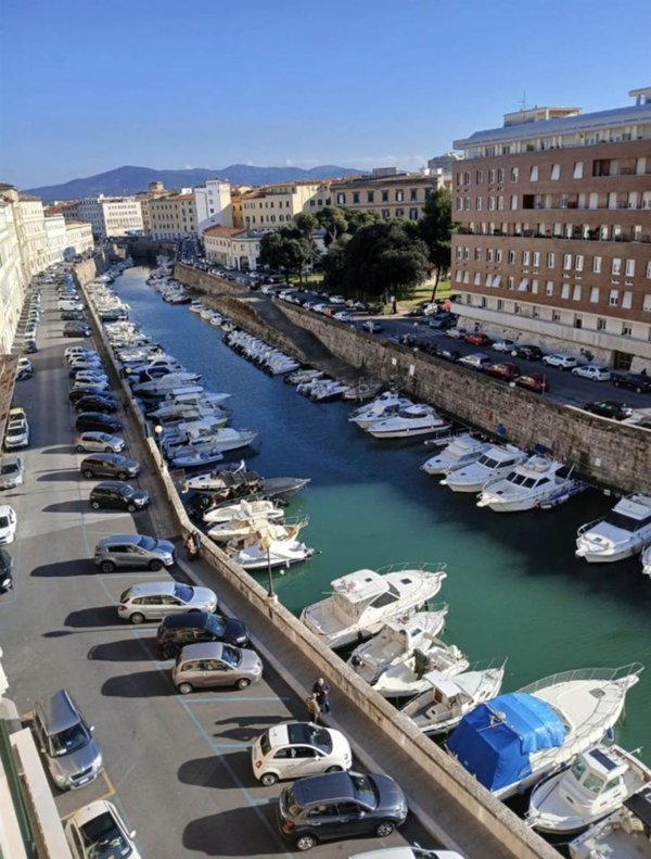 appartamento in vendita a Livorno in zona Lungomare
