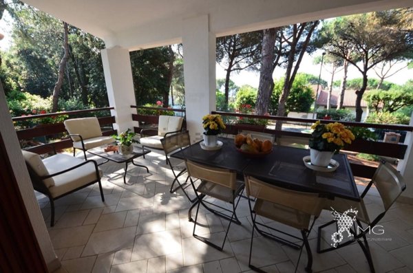 casa indipendente in vendita a Livorno in zona Quercianella