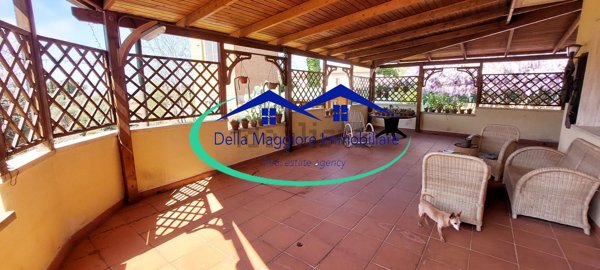 casa indipendente in vendita a Livorno in zona Montenero