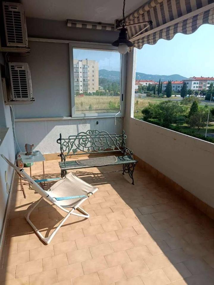 appartamento in vendita a Livorno in zona Limoncino
