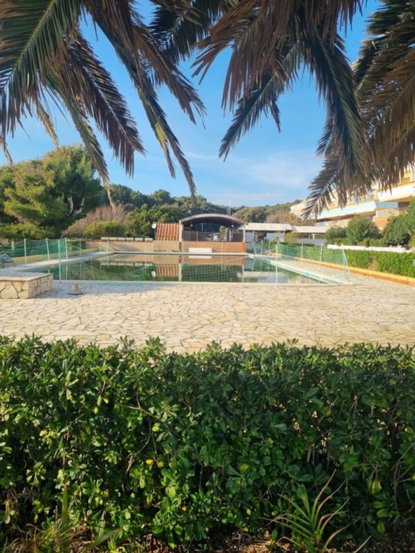 appartamento in vendita a Livorno in zona Quercianella
