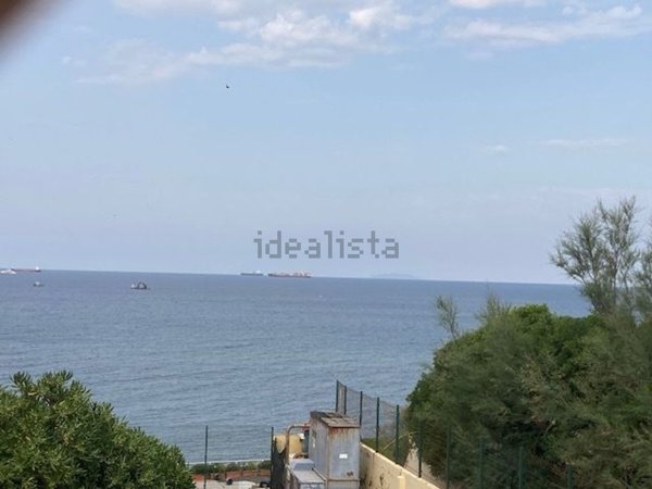 casa indipendente in vendita a Livorno in zona Antignano