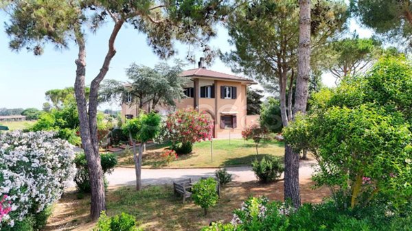 casa indipendente in vendita a Livorno