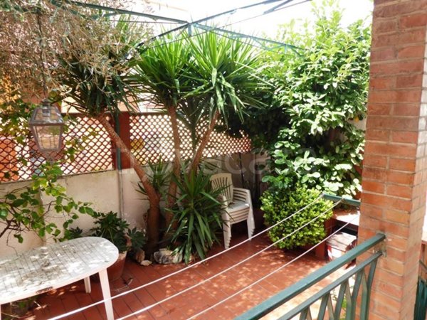 casa indipendente in vendita a Livorno in zona Stazione
