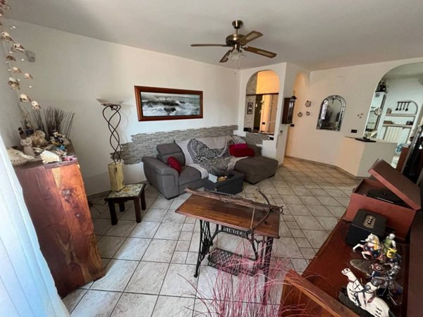 appartamento in vendita a Livorno in zona Limoncino