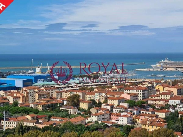 appartamento in vendita a Livorno in zona Centro Città